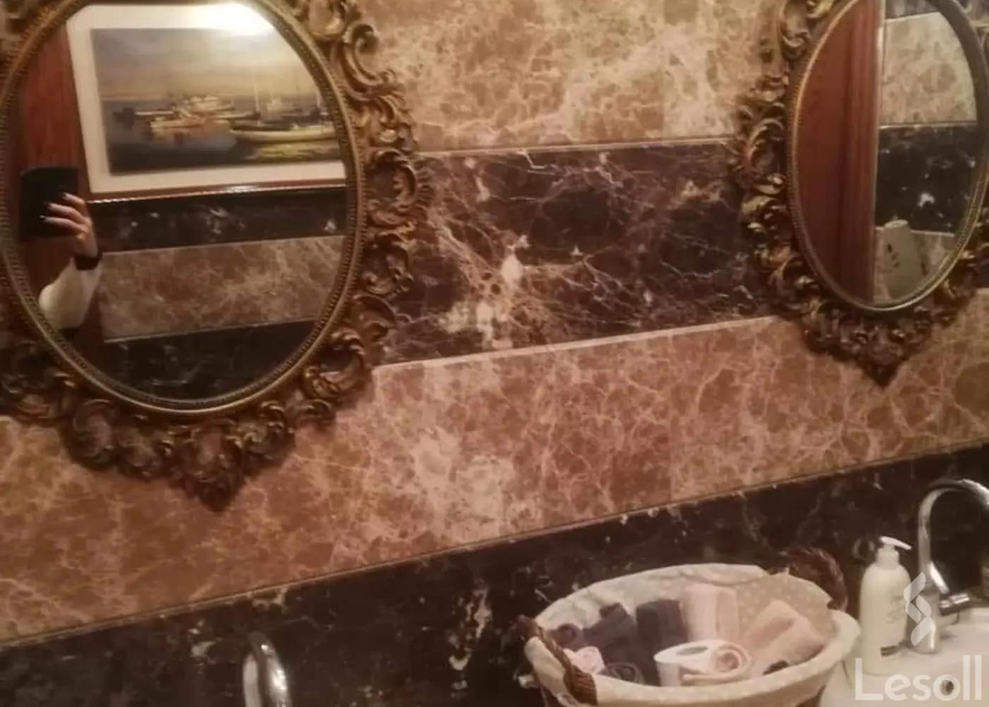 Villa for sale with an data.area 600 meters and 6 data.rooms in 5th Settlement Cairo - Image 4