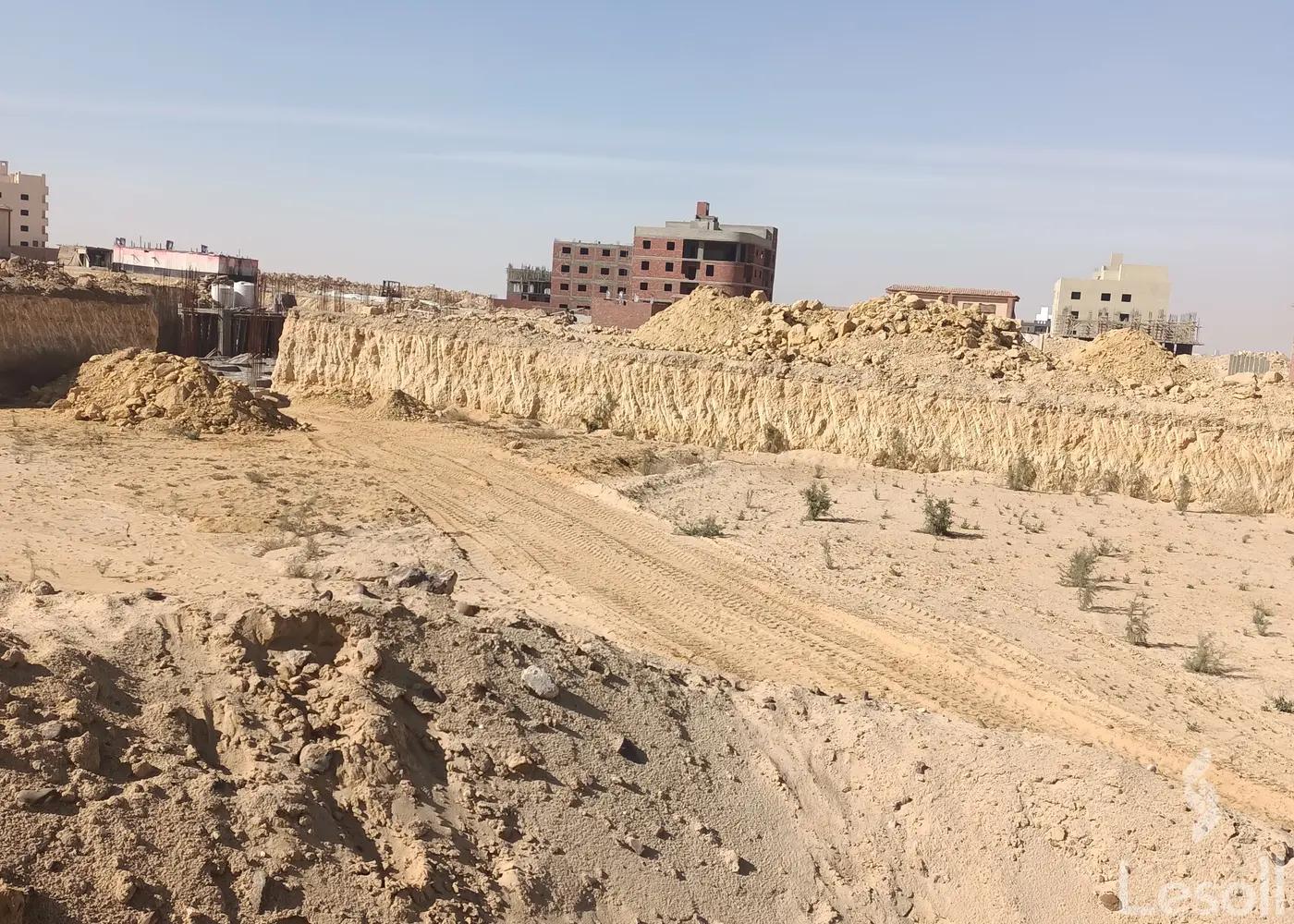 Land building for sale with an area of 645 meters in 5th Settlement Cairo