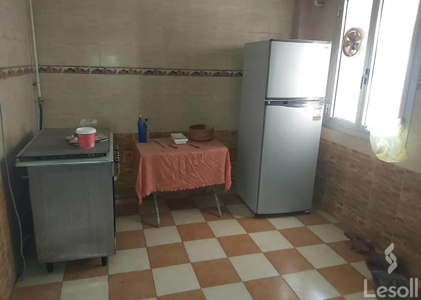 شقة للايجار الشهري بمساحة 200 متر و 3 غرف في مدينة نصر القاهرة - صورة 4