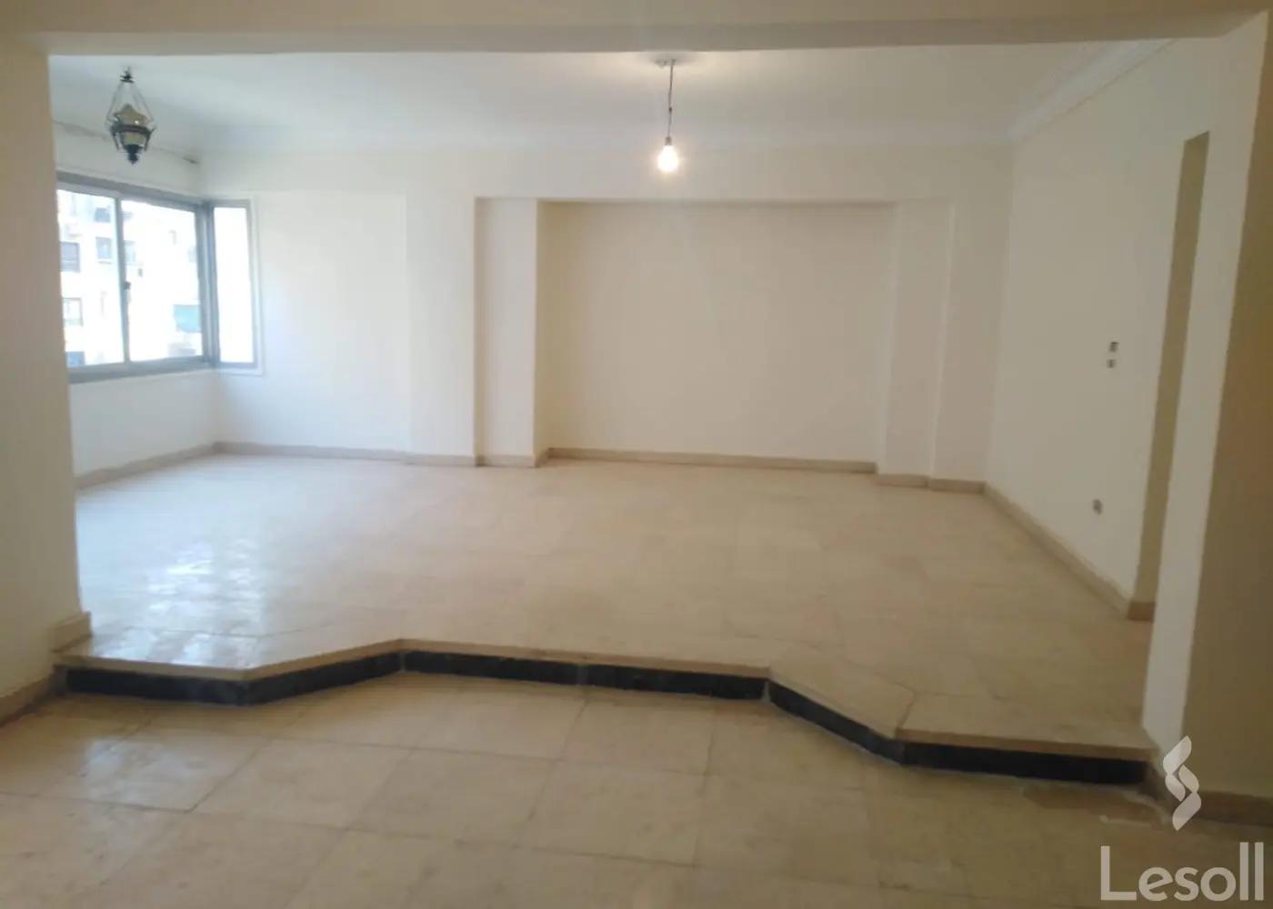 شقة للايجار الشهري بمساحة 200 متر و 3 غرف في مدينة نصر القاهرة - صورة 2