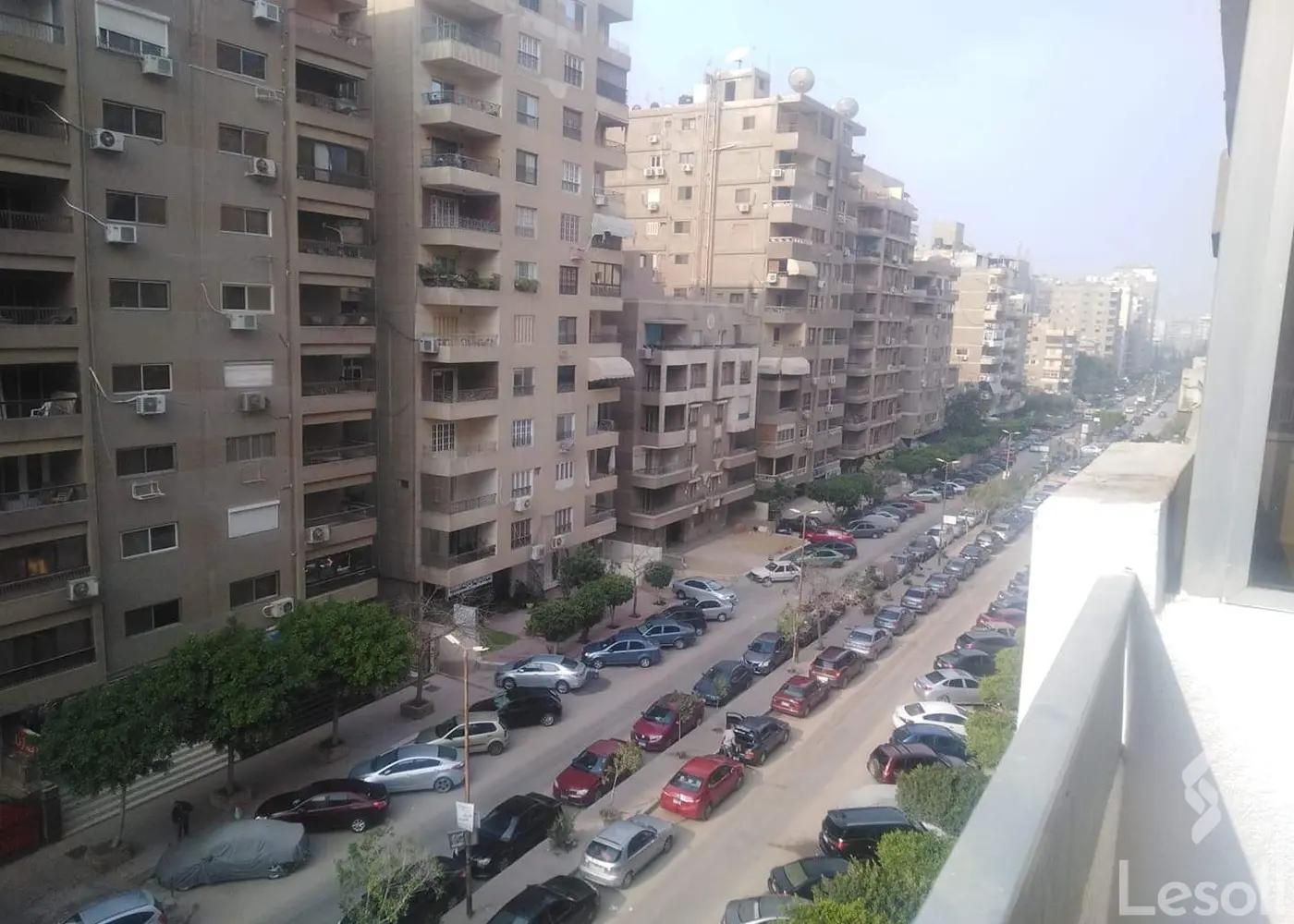 شقة للايجار الشهري بمساحة 200 متر و 3 غرف في مدينة نصر القاهرة - صورة 4