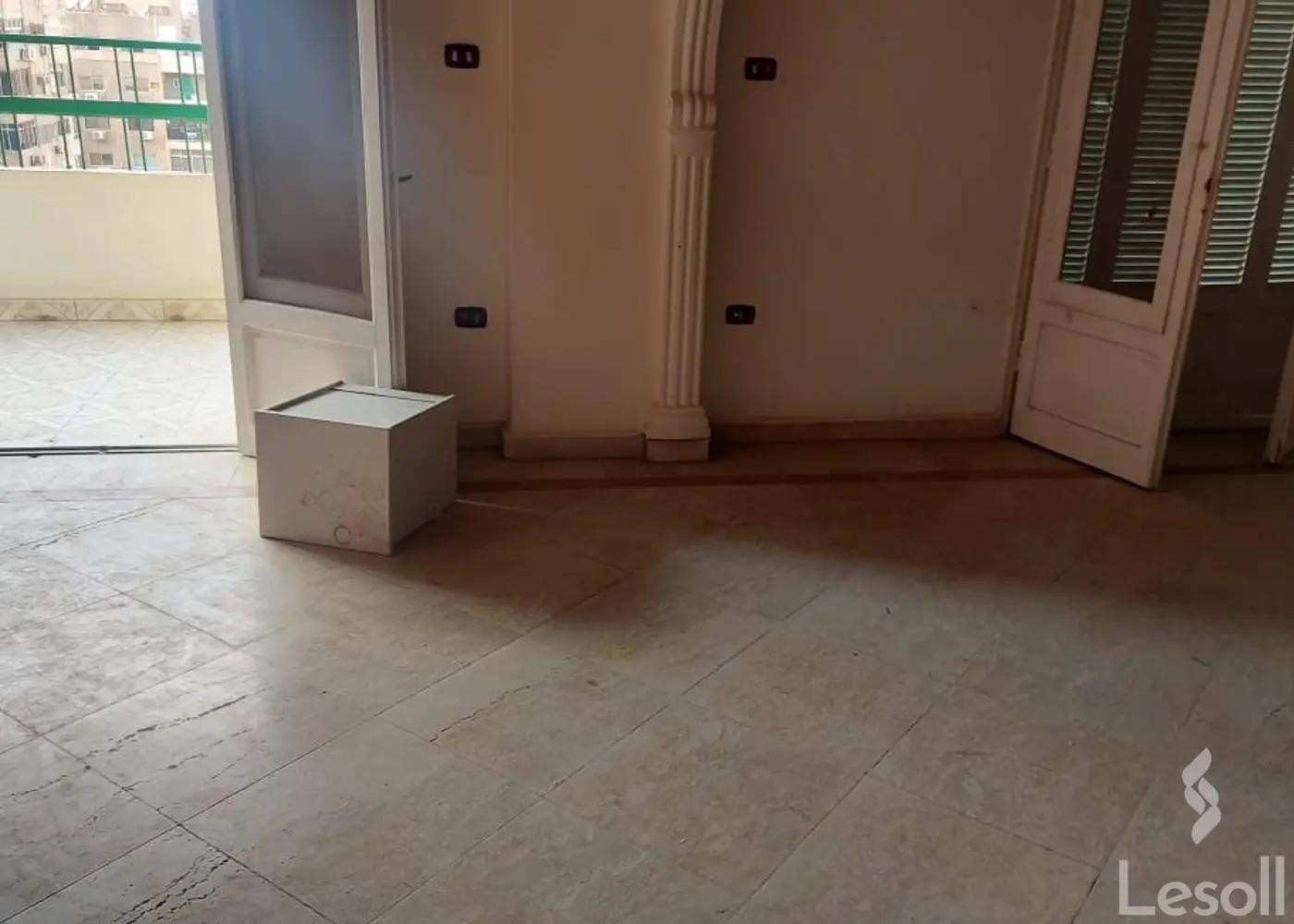 Apartment for monthly rent with an data.area 150 meters and 1 room in Nasr City Cairo - Image 4