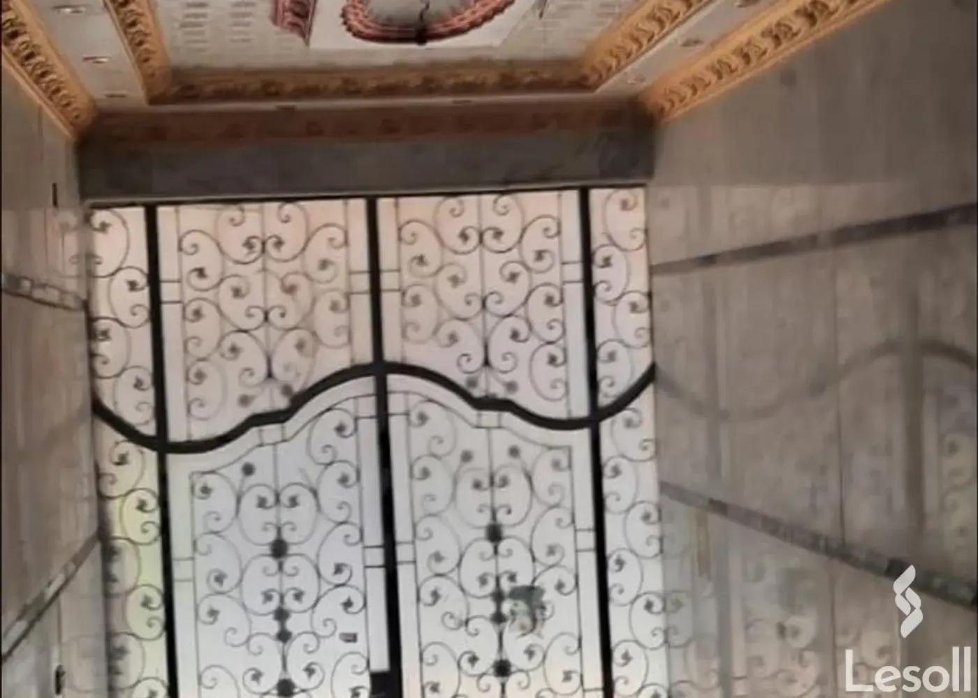 Office for sale with an area of 140 meters in Haram Giza