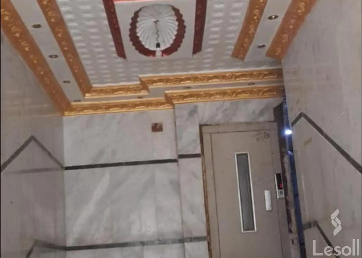 Office for sale with an area of 140 meters in Haram Giza