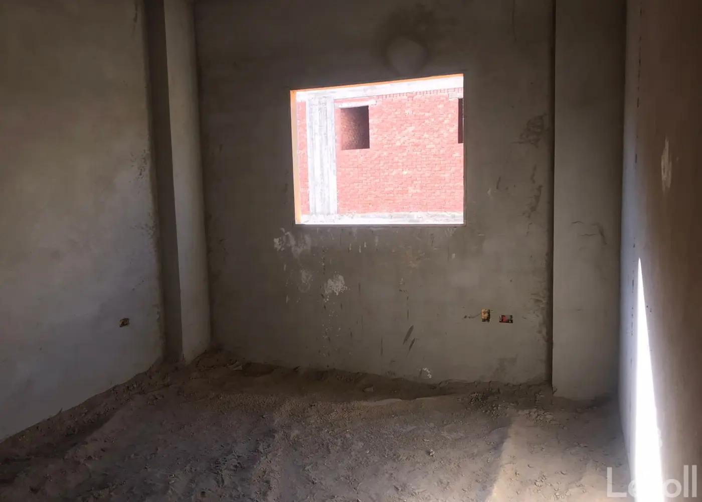 شقة للبيع بمساحة 207 متر و 3 غرف في التجمع الخامس القاهرة - صورة 2