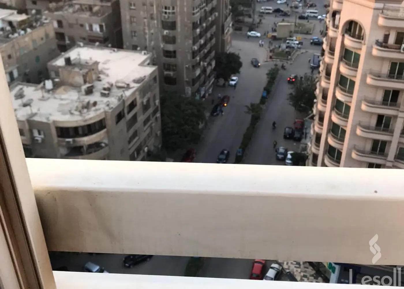 Apartment for sale with an data.area 246 meters and 3 data.rooms in Dokki Giza