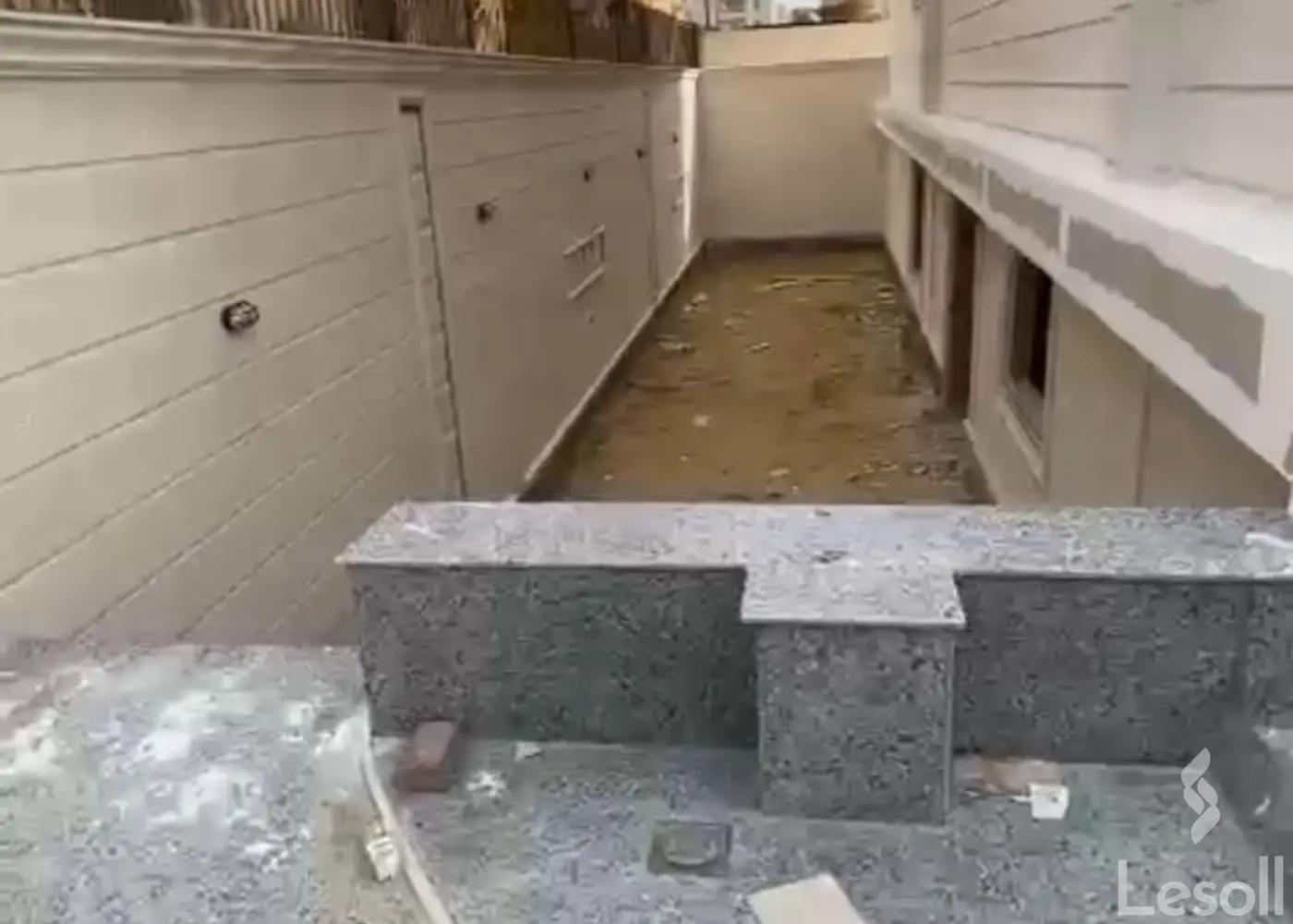 دوبلكس للبيع بمساحة 320 متر و 5 غرف في 6 اكتوبر الجيزة