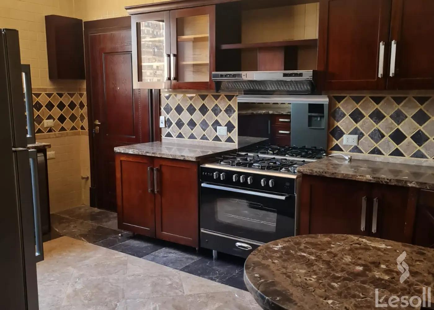 Duplex for monthly rent with an data.area 420 meters and 5 rooms in Zamalek Cairo