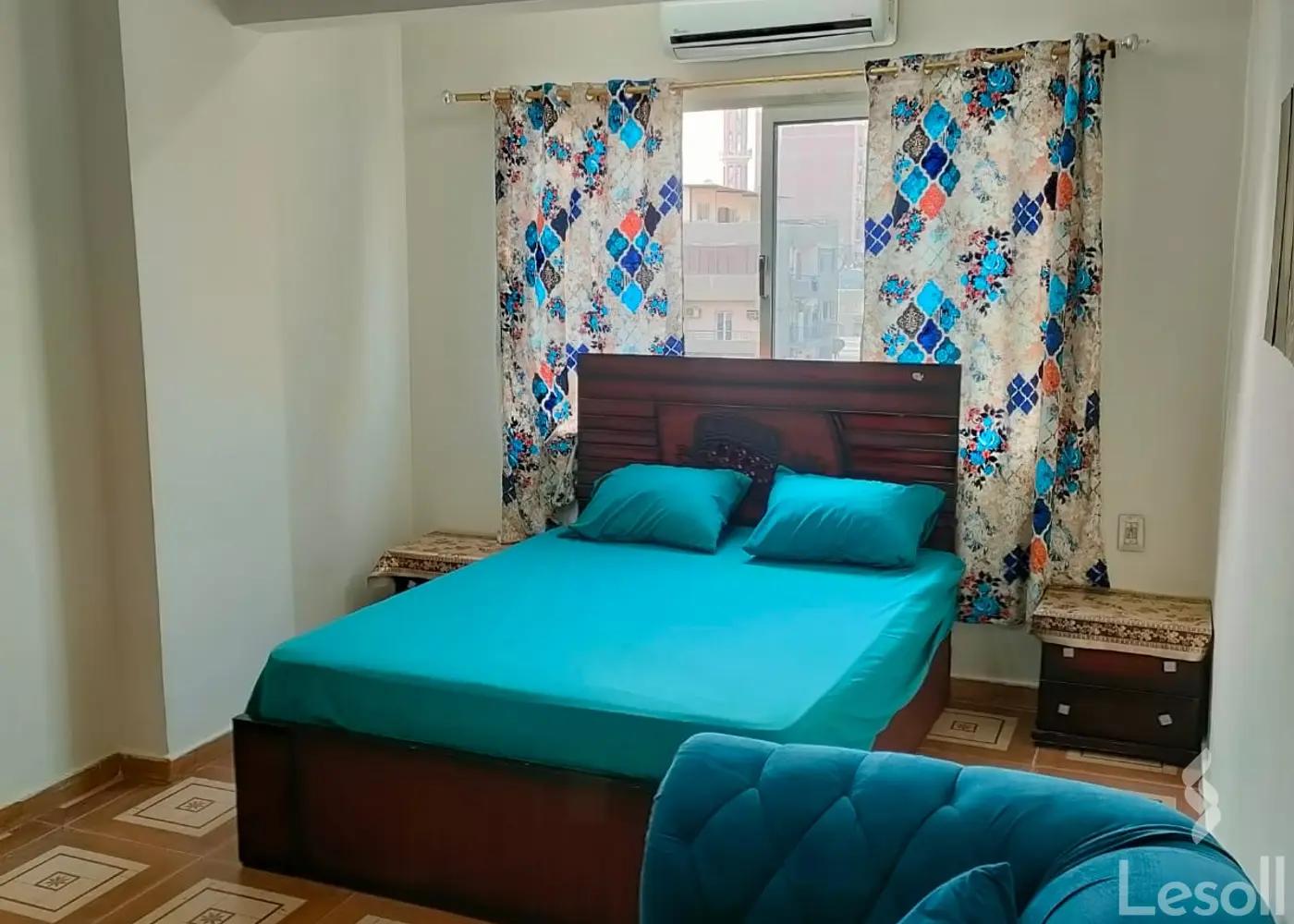 Apartment for daily rent with an data.area 120 meters and 2 rooms in Mohandessin Giza - Image 2