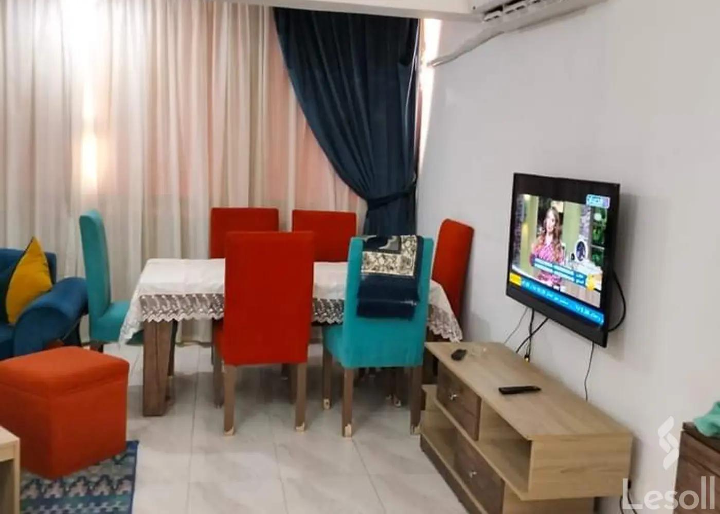 شقة للايجار اليومي بمساحة 120 متر و 3 غرف في مدينة نصر القاهرة - صورة 2