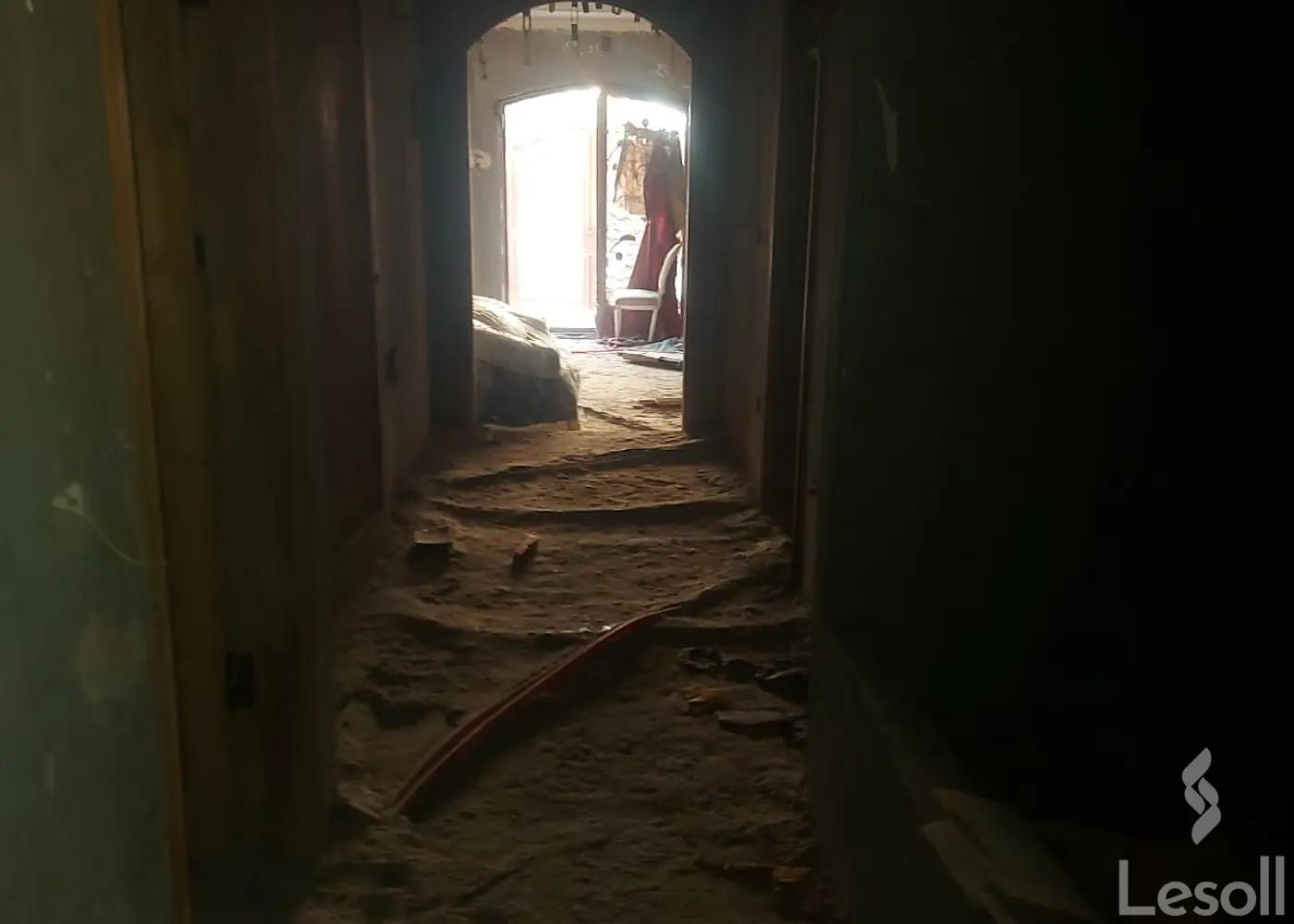 Apartment with garden for sale with an data.area 590 meters and 3 data.rooms in 5th Settlement Cairo - All Images