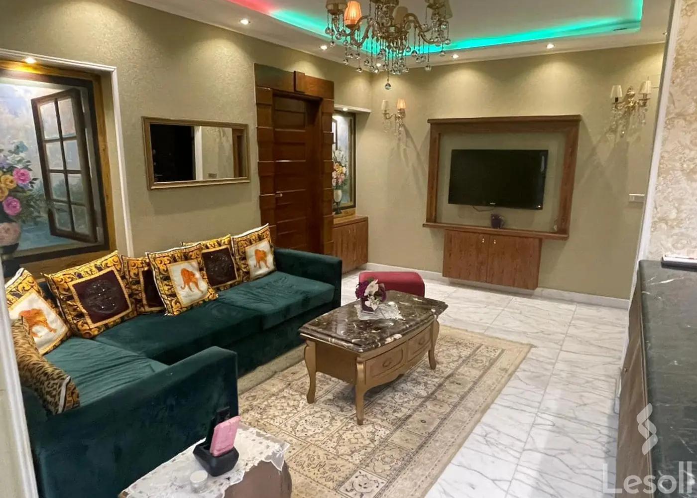 Apartment for monthly rent with an data.area 160 meters and 3 rooms in Mohandessin Giza - Image 4