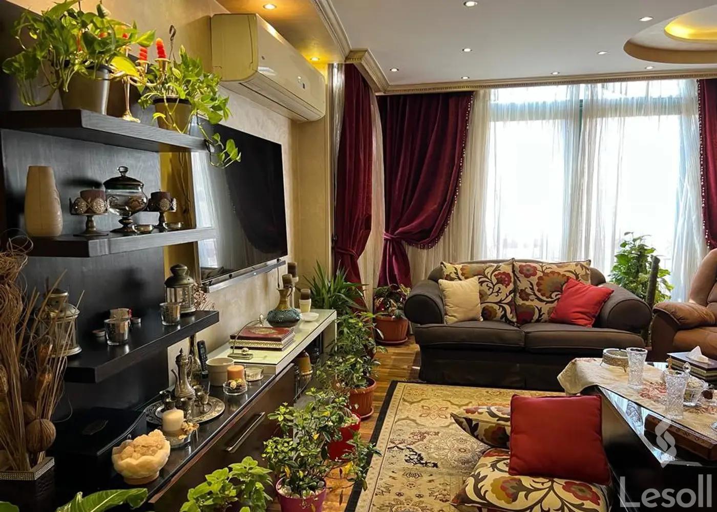 شقة للبيع بمساحة 125 متر و 3 غرف في مدينة نصر القاهرة شقة للبيع بمساحة 125 متر و 3 غرف في مدينة نصر القاهرة