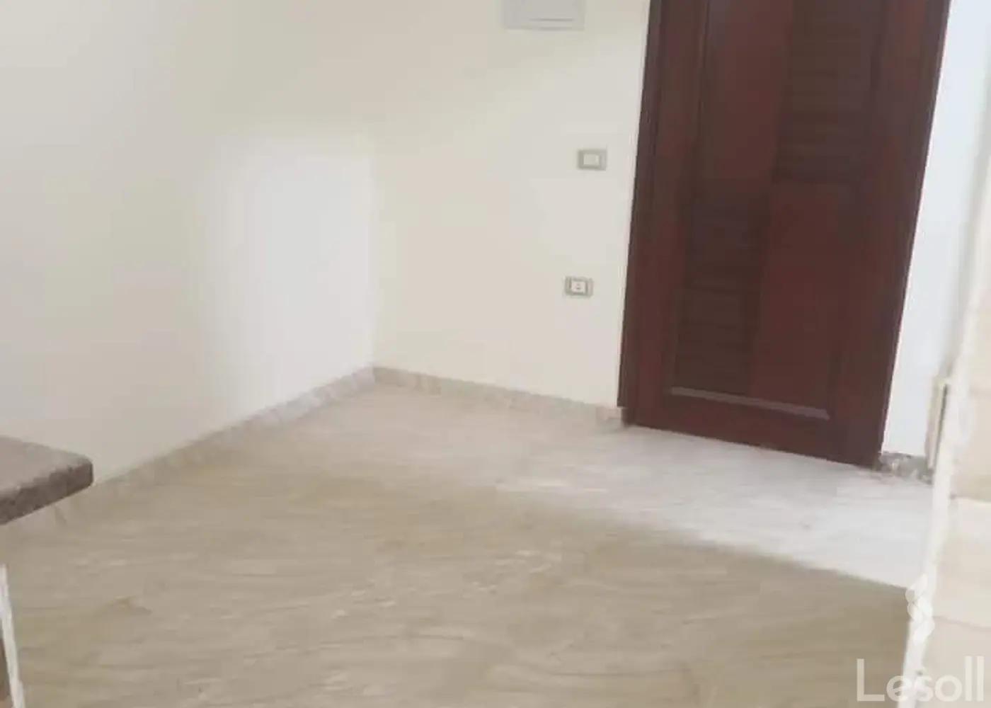 شقة للبيع بمساحة 250 متر و 4 غرف في عين شمس القاهرة - صورة 4