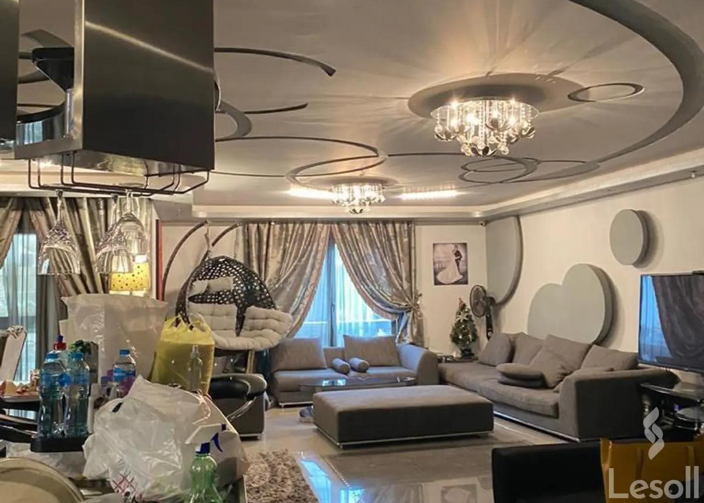 شقة للبيع بمساحة 270 متر و 3 غرف في مدينة نصر القاهرة شقة للبيع بمساحة 270 متر و 3 غرف في مدينة نصر القاهرة