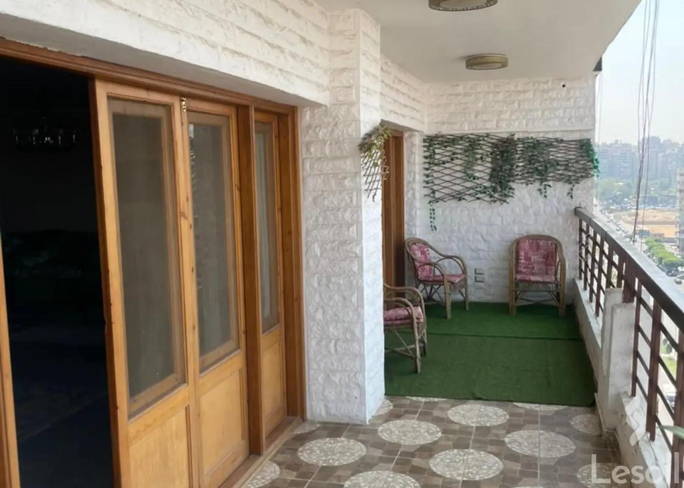 شقة للبيع بمساحة 320 متر و 4 غرف في مدينة نصر القاهرة - صورة 4