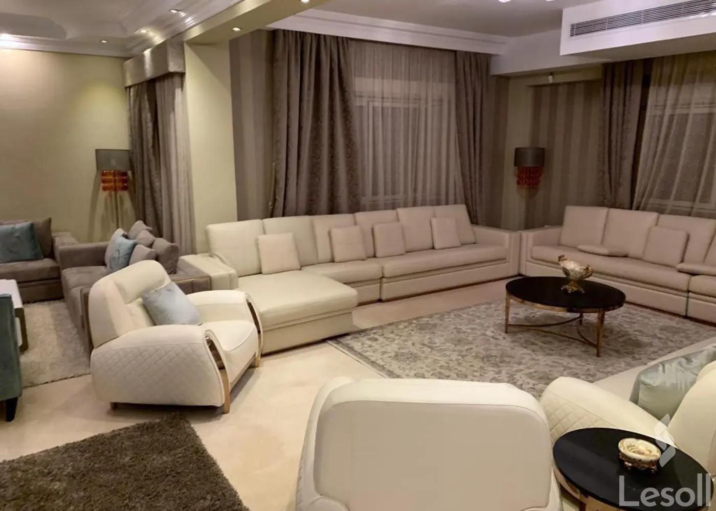 Villa for sale with an data.area 1,008 meters and 12 data.rooms in Cheikh Zayed Giza