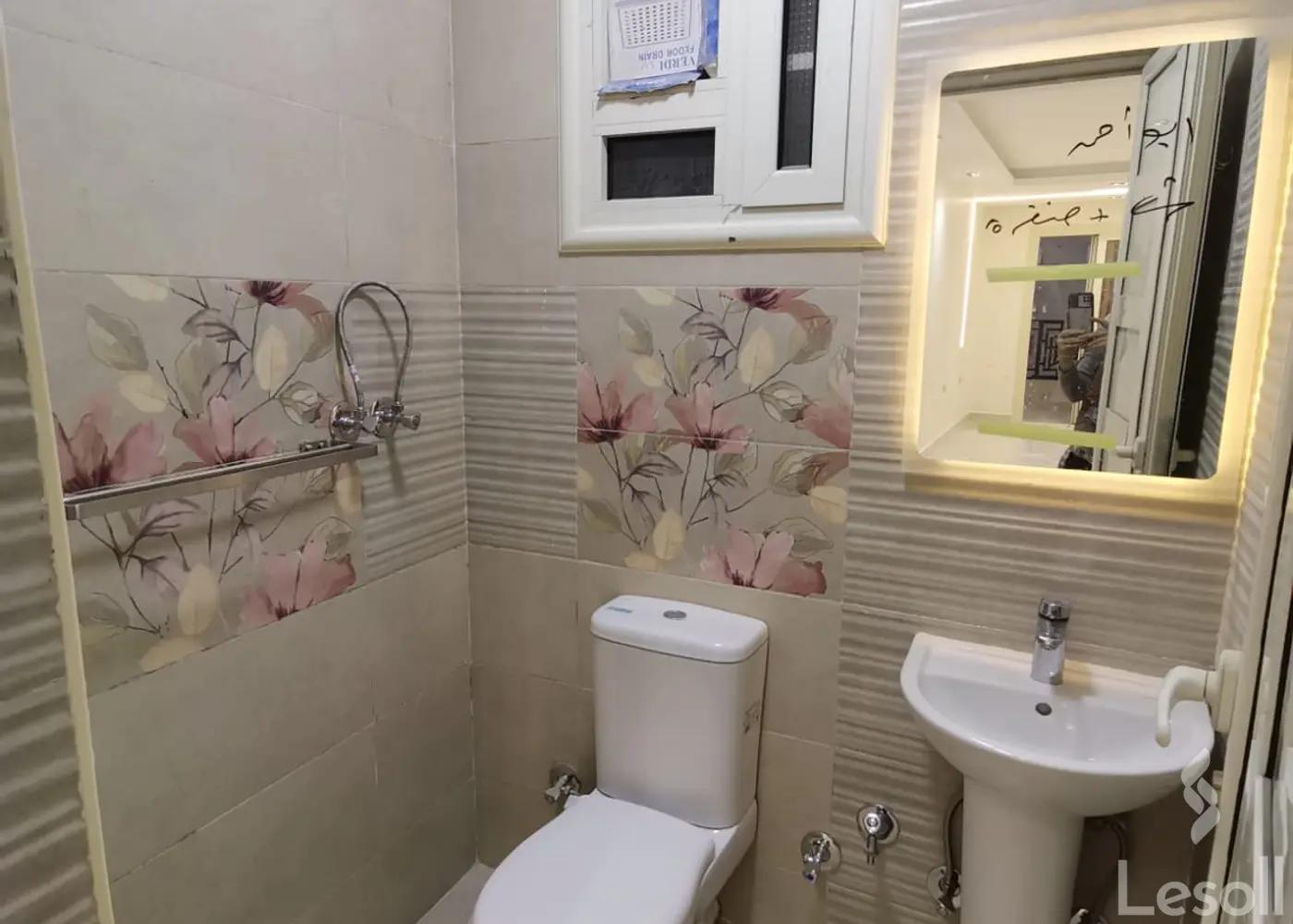 Apartment for monthly rent with an area 125 meters and 3 rooms in Sheraton Cairo