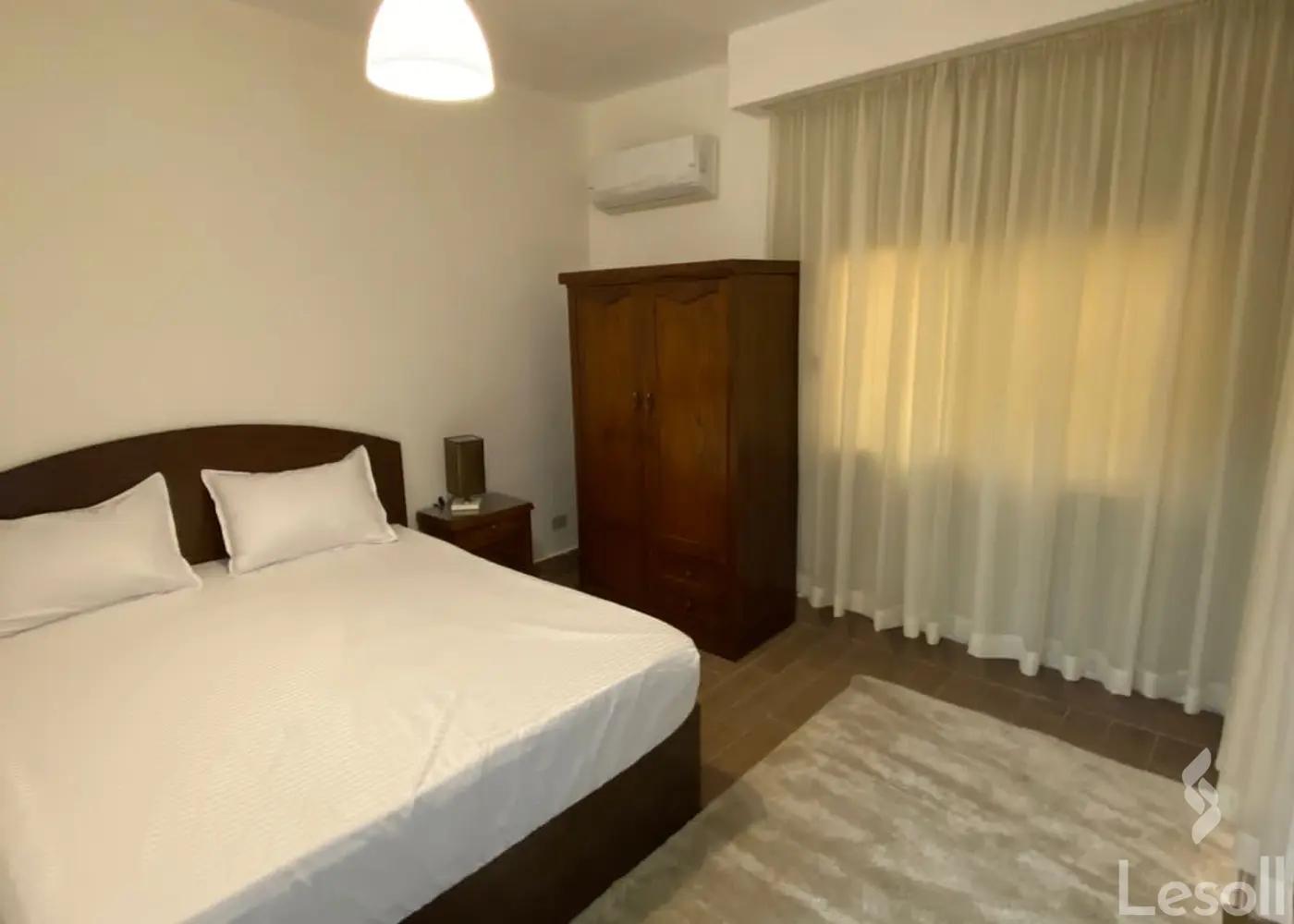 Studio for yearly rent with an data.area 100 meters and 1 room in Zamalek Cairo