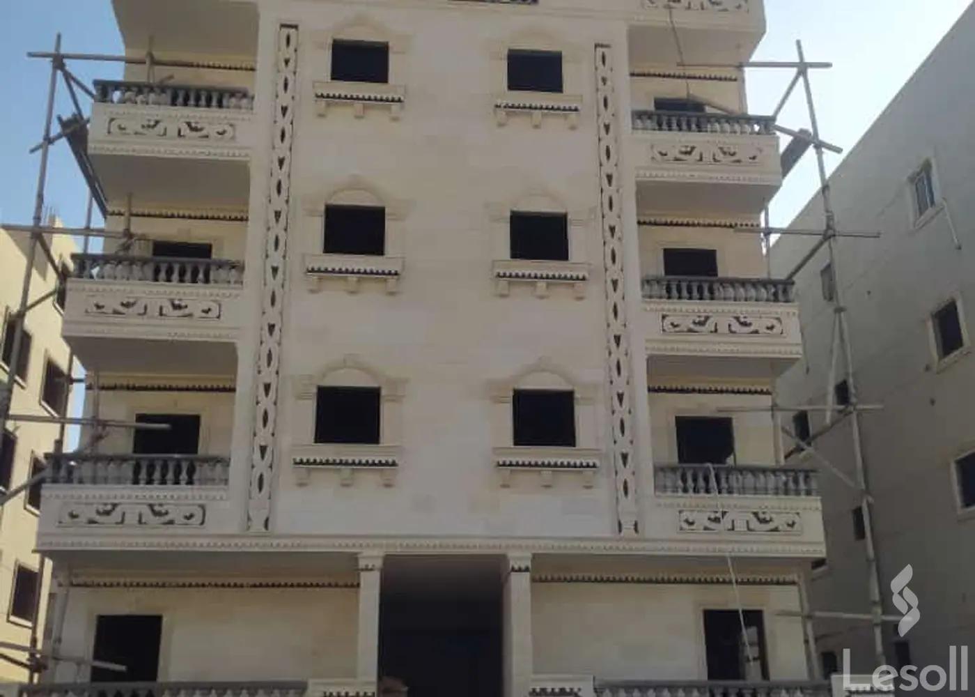 شقة بحديقة للبيع بمساحة 155 متر و 3 غرف في حدائق اكتوبر الجيزة