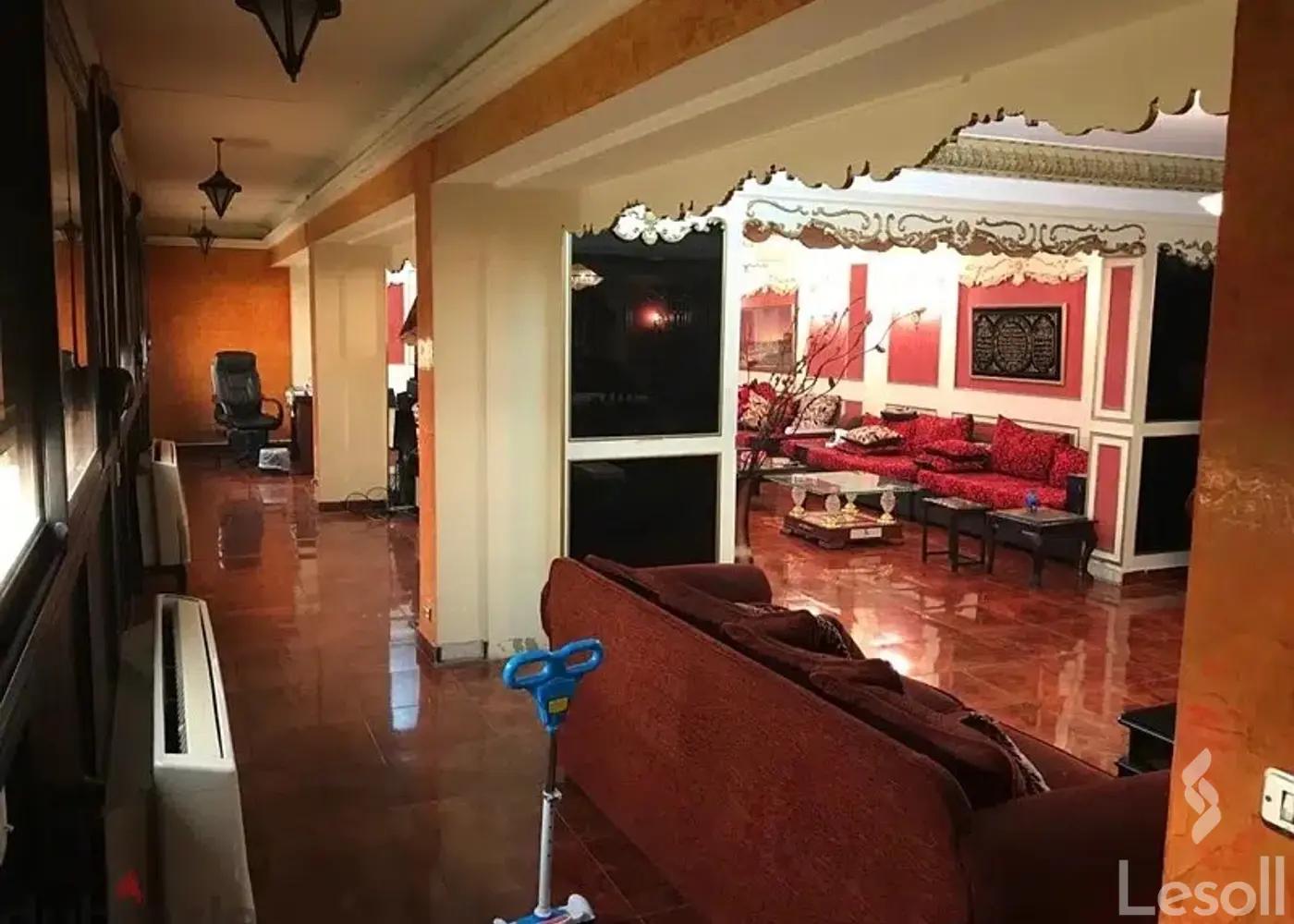 Apartment for sale with an data.area 300 meters and 3 data.rooms in Mohandessin Giza - All Images