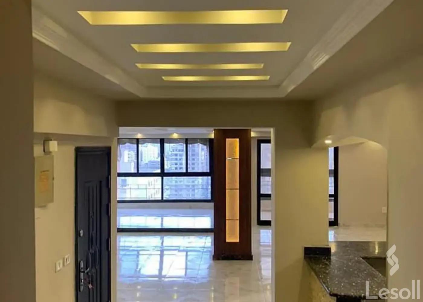 شقة للبيع بمساحة 160 متر و 3 غرف في 6 اكتوبر الجيزة شقة للبيع بمساحة 160 متر و 3 غرف في 6 اكتوبر الجيزة