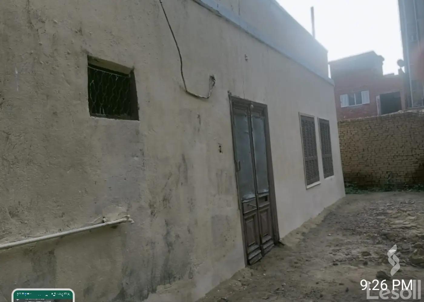 شقة بحديقة للبيع بمساحة 228 متر و 5 غرف في كفر شكر القليوبية