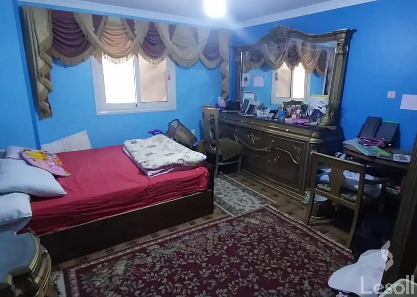 شقة للبيع بمساحة 200 متر و 3 غرف في المقطم القاهرة - صورة 4