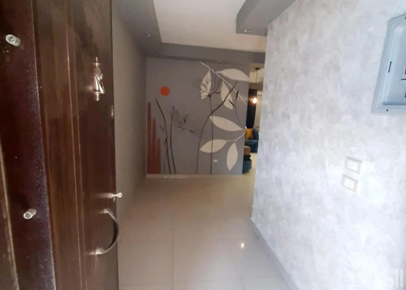 Apartment for daily rent with an data.area 230 meters and 3 rooms in Mohandessin Giza - All Images