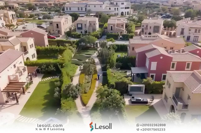 مقارنة تفصيلية بين ميفيدا وهايد بارك من حيث الأسعار والموقع والخدمات